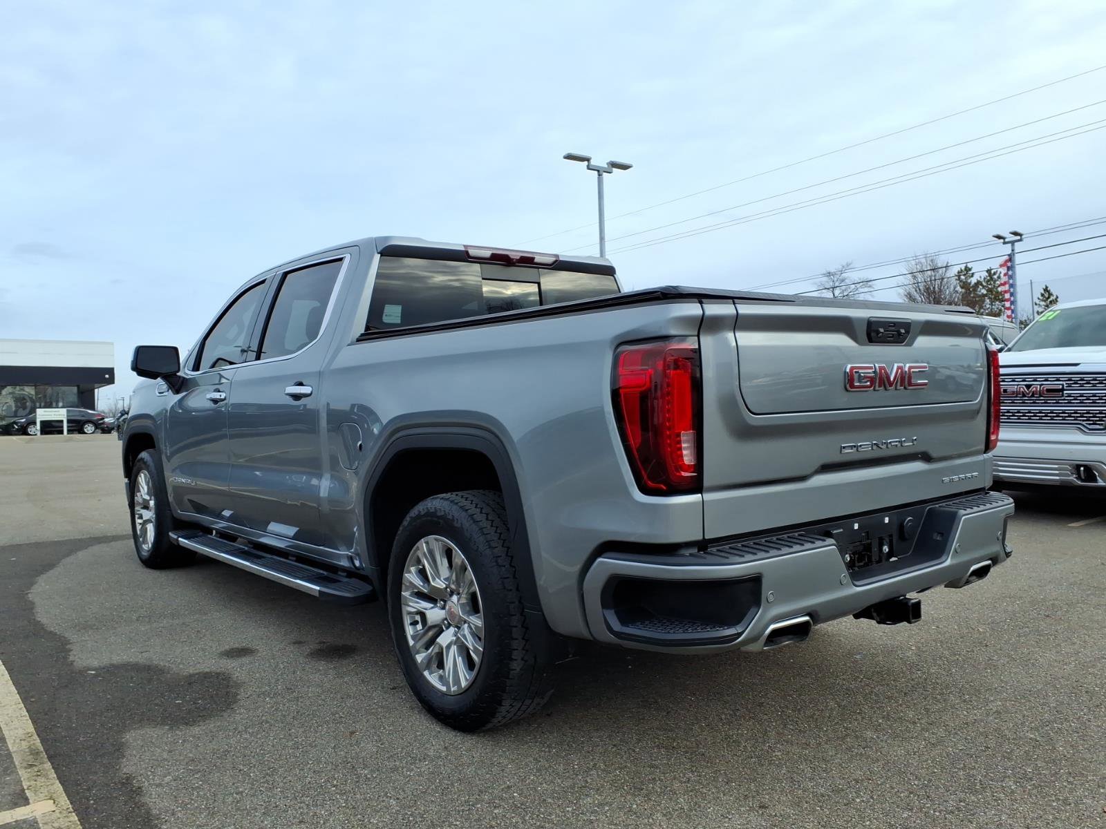 Used 2023 GMC Sierra 1500 Denali image 9