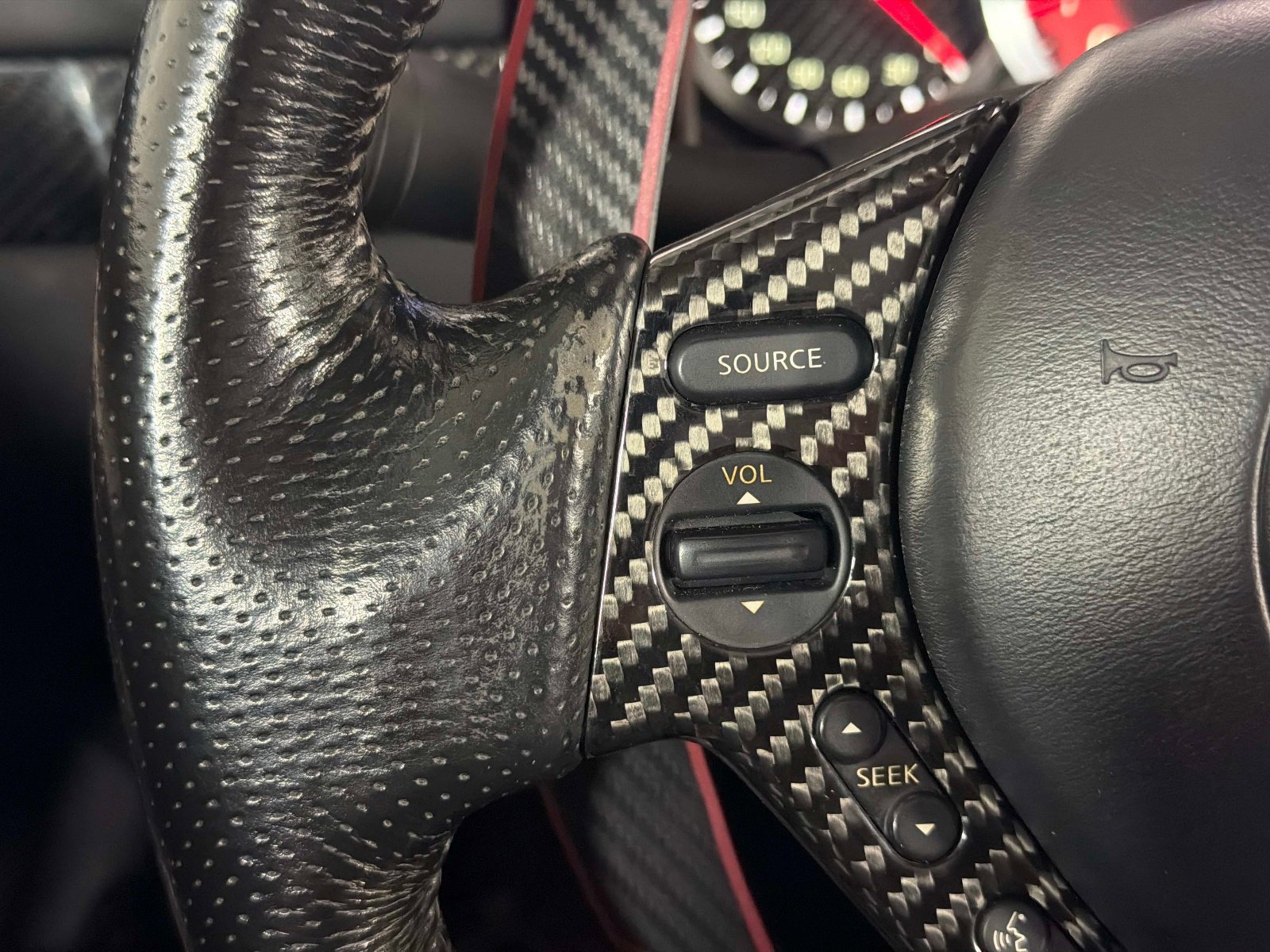 Used 2009 Nissan GT-R Premium AWD/4WD image 39