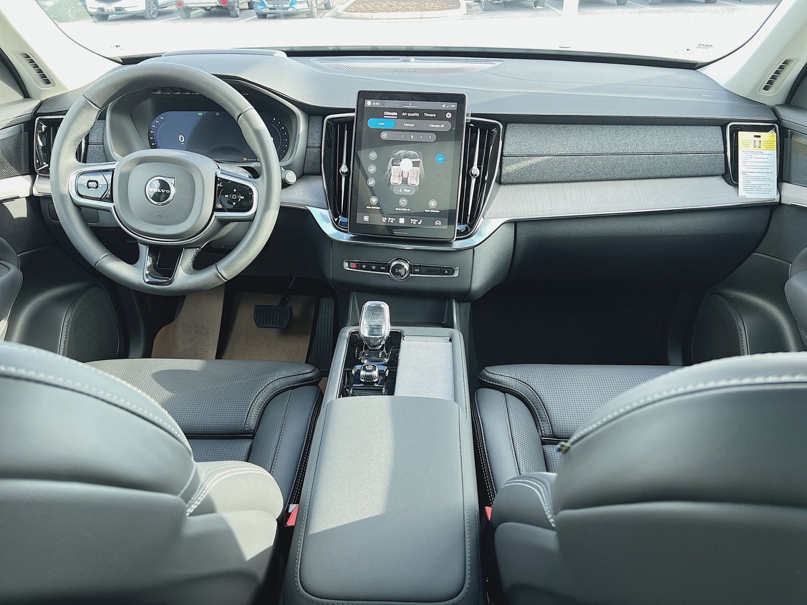 New 2026 Volvo XC90 B6 Ultra w/ Protection Package AWD/4WD image 23