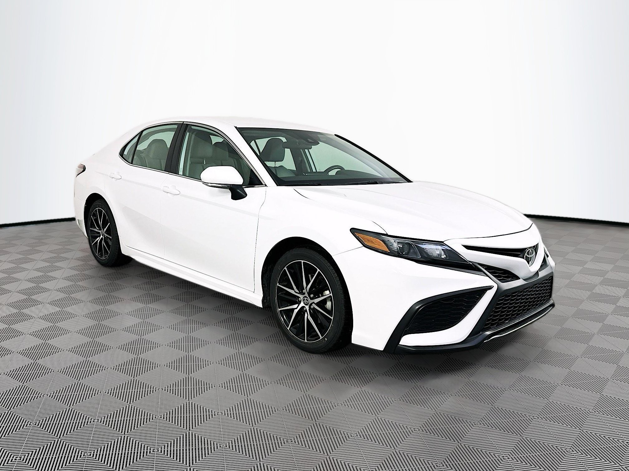 Certified 2023 Toyota Camry SE