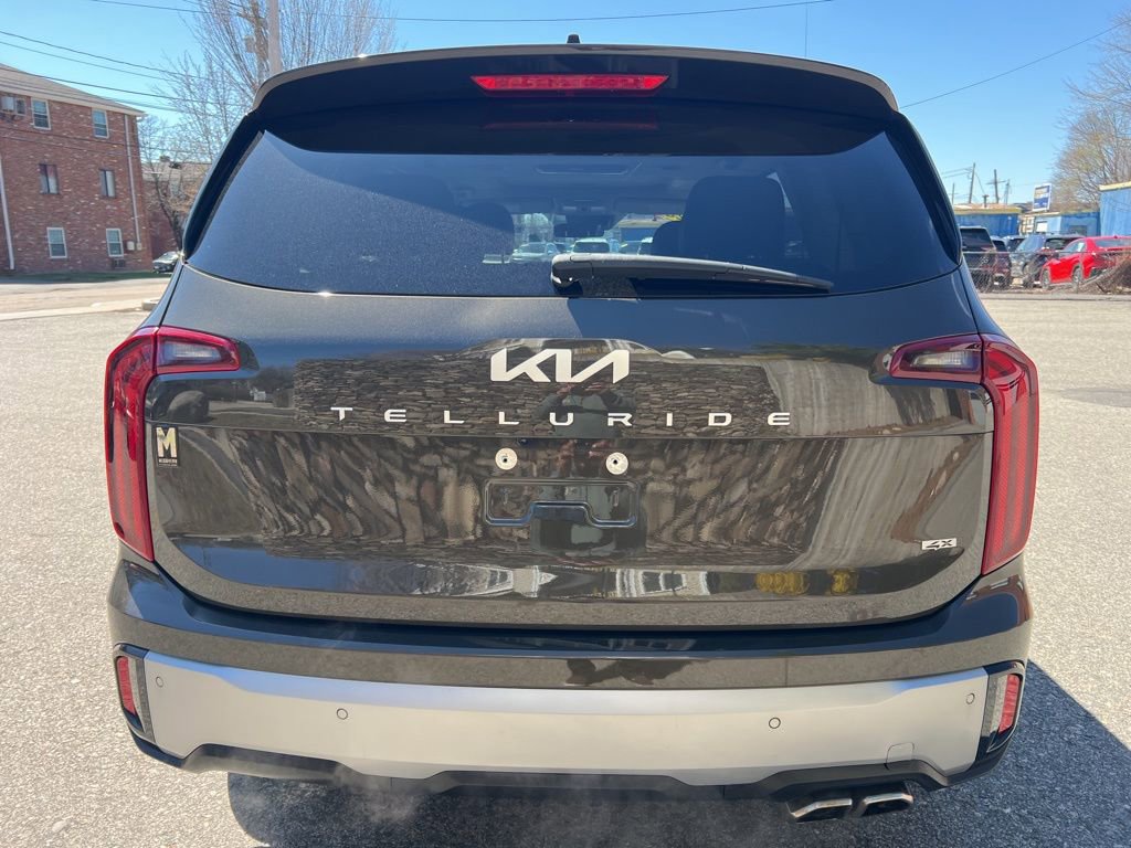 Used 2023 Kia Telluride S w/ S Sunroof Package AWD/4WD image 2