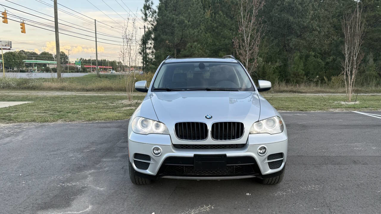 Used 2012 BMW X5 xDrive35i image 2