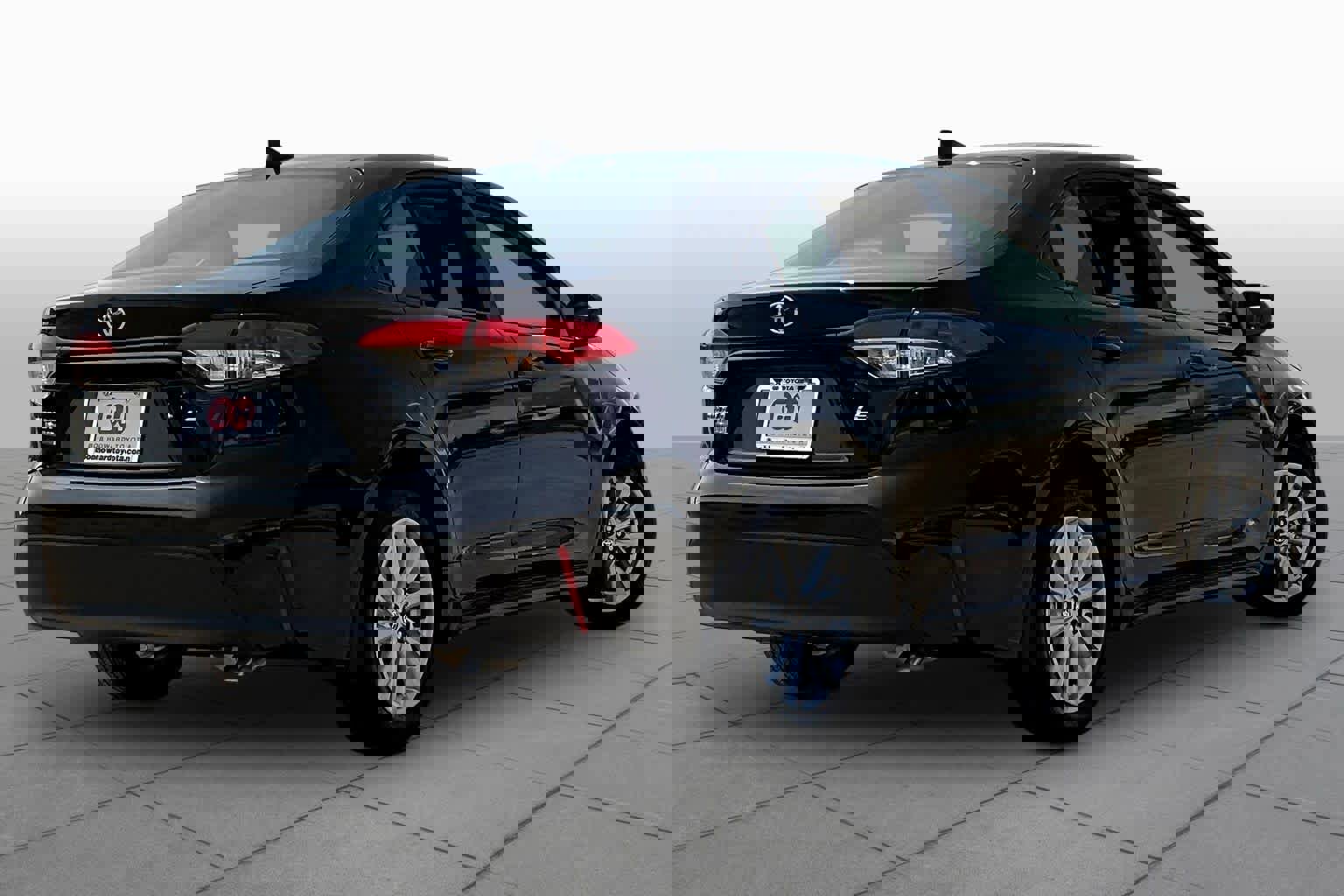 Used 2025 Toyota Corolla LE image 13