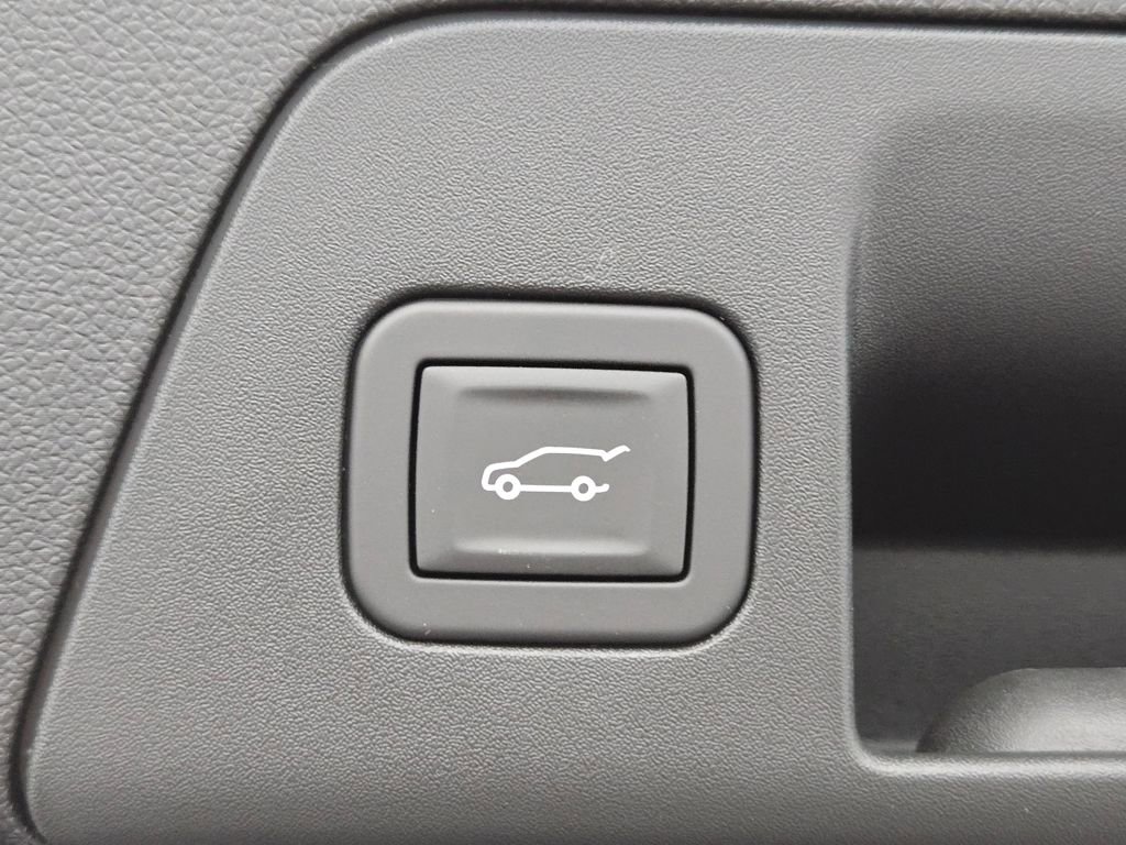 New 2025 Buick Envision Sport Touring image 14