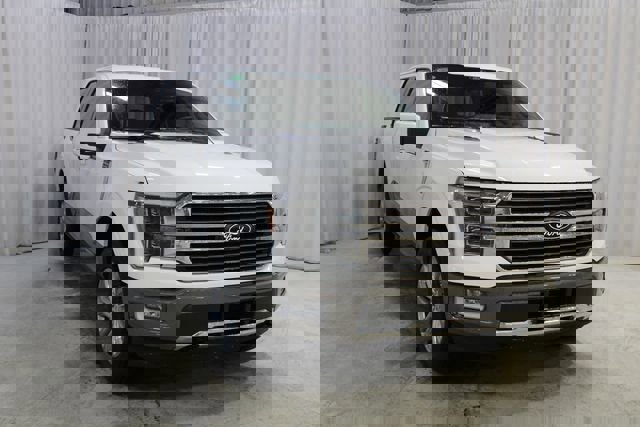 New 2026 Ford F150 King Ranch w/ Equipment Group 601A High image 38