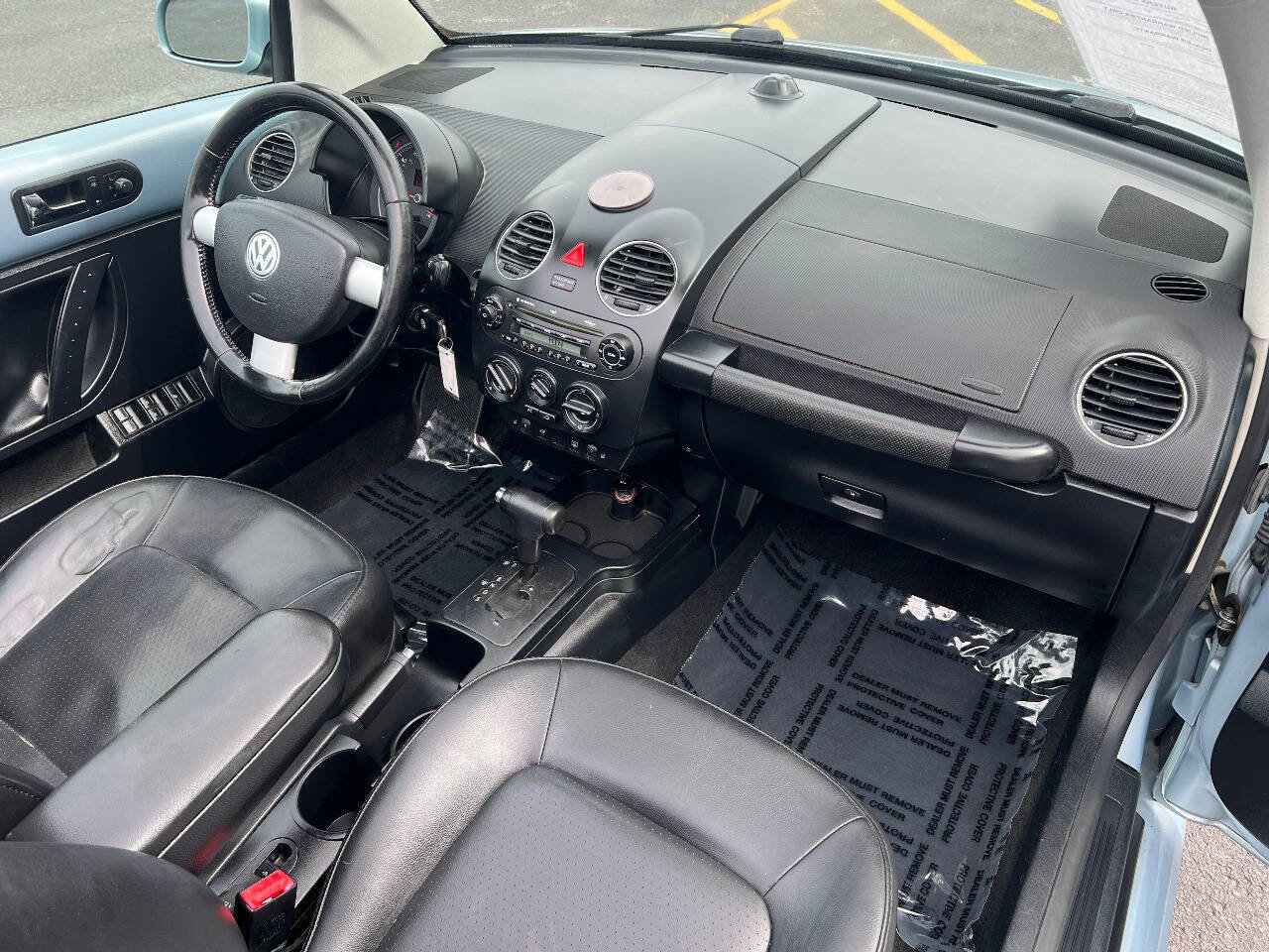 Used 2009 Volkswagen Beetle S image 26