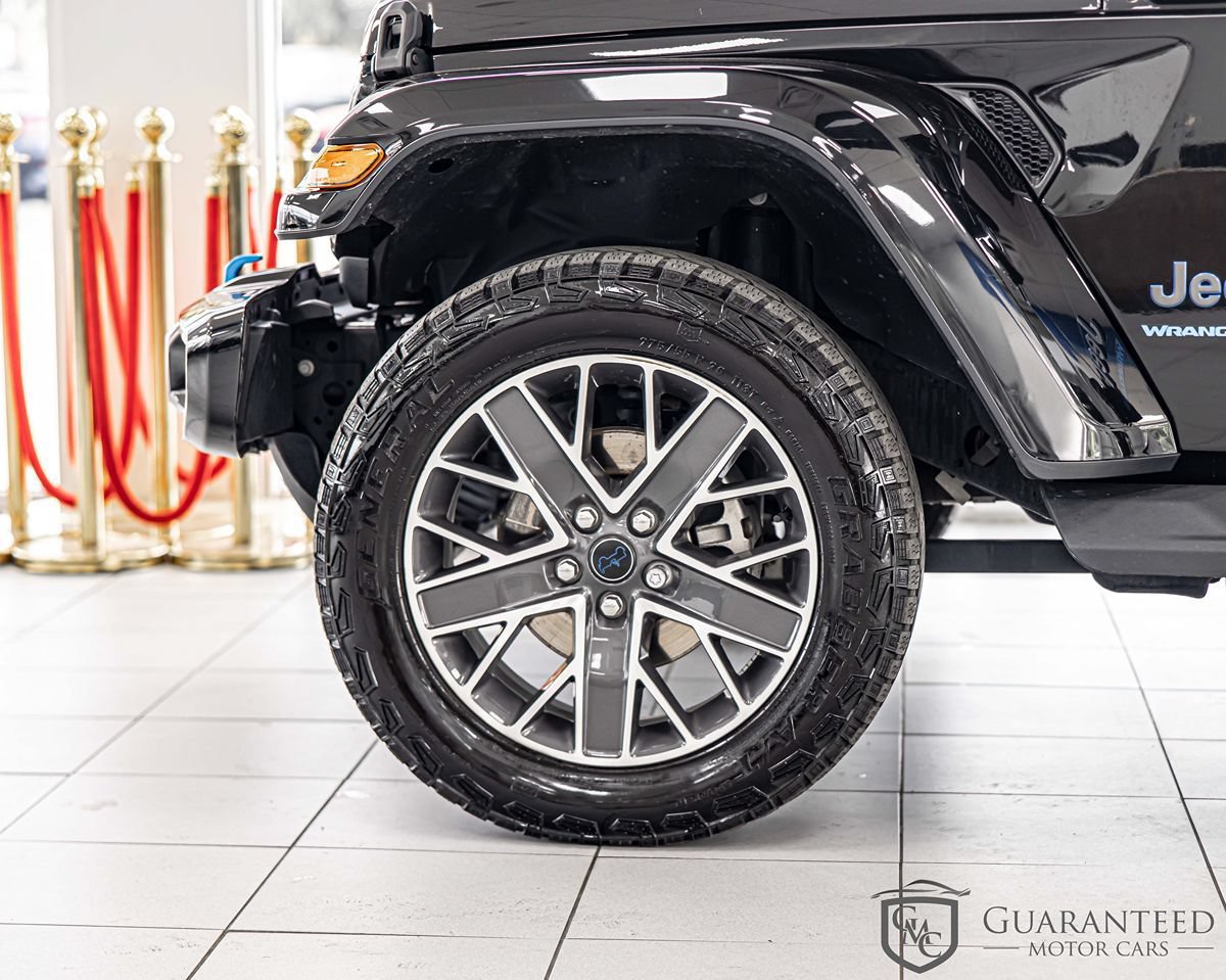 Used 2024 Jeep Wrangler High Altitude AWD/4WD image 7