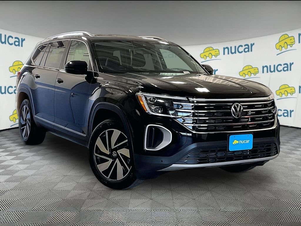 Used 2025 Volkswagen Atlas SEL AWD/4WD image 1