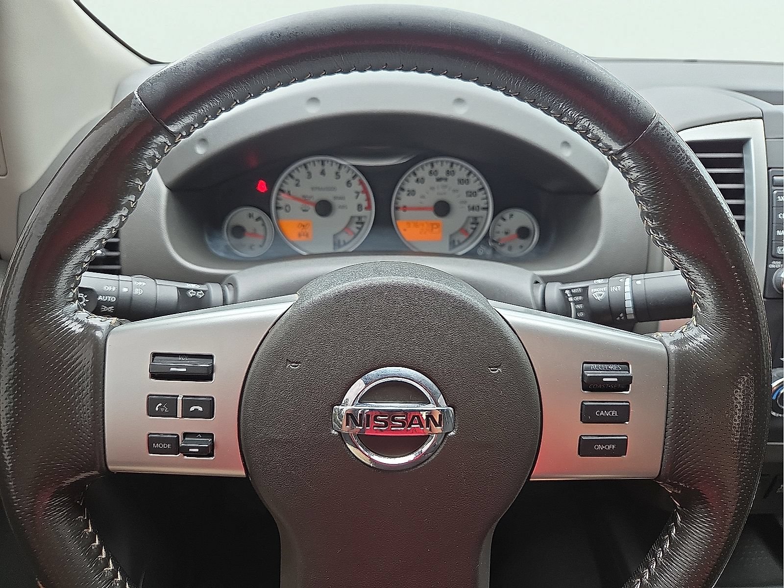 Used 2018 Nissan Frontier PRO-4X AWD/4WD image 24