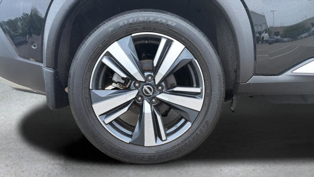 Certified 2023 Nissan Rogue Platinum AWD/4WD image 28