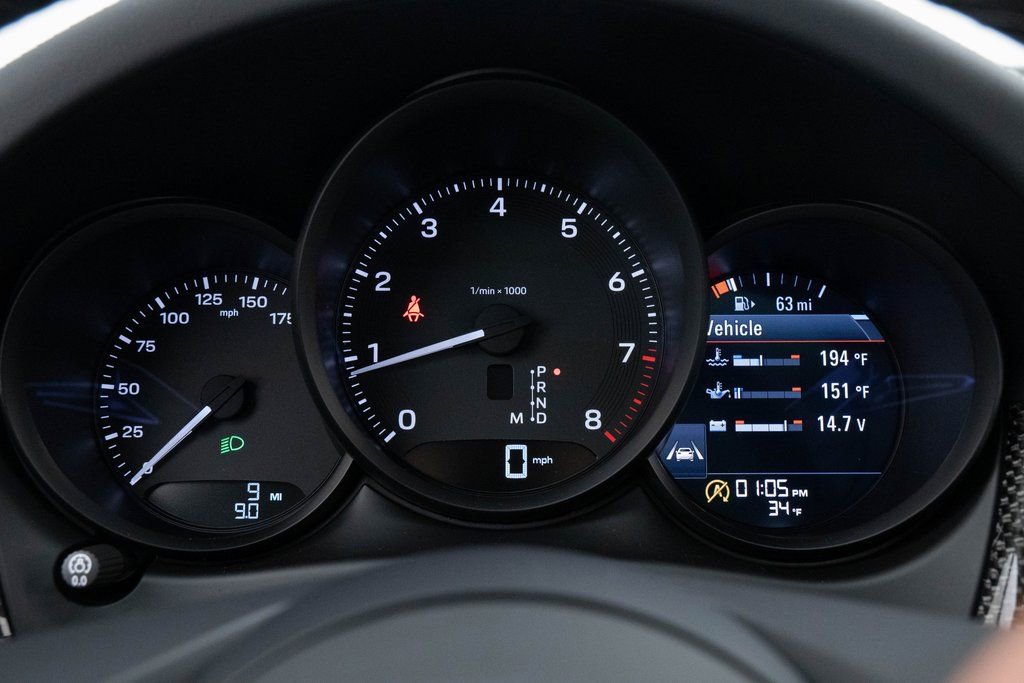 Certified 2023 Porsche Macan image 23