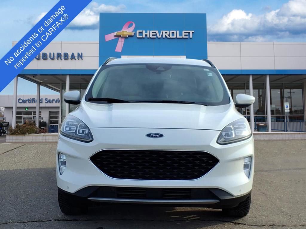 Used 2020 Ford Escape Titanium image 2