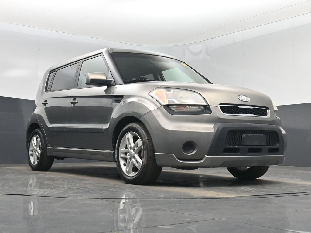 Used 2011 Kia Soul + image 32