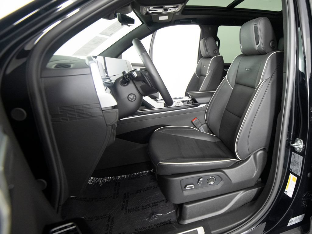 Used 2026 Cadillac Escalade Sport AWD/4WD image 38