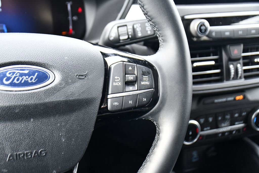 Used 2023 Ford Escape Active image 35