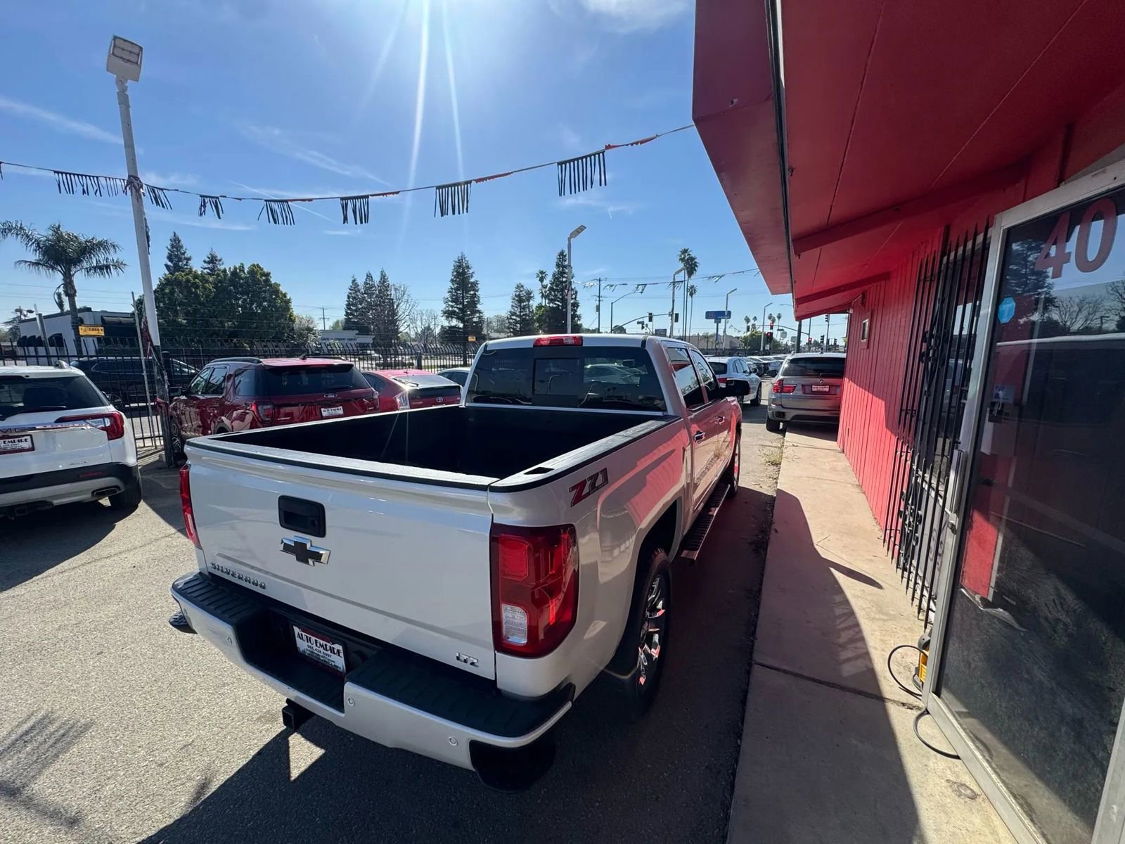 Used 2018 Chevrolet Silverado 1500 LTZ Z71 w/ LTZ Plus Package image 5