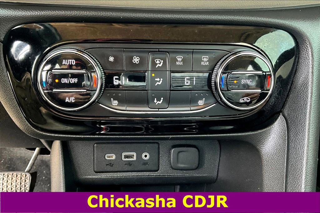 Used 2021 Buick Encore GX Essence w/ Sport Touring Package image 15