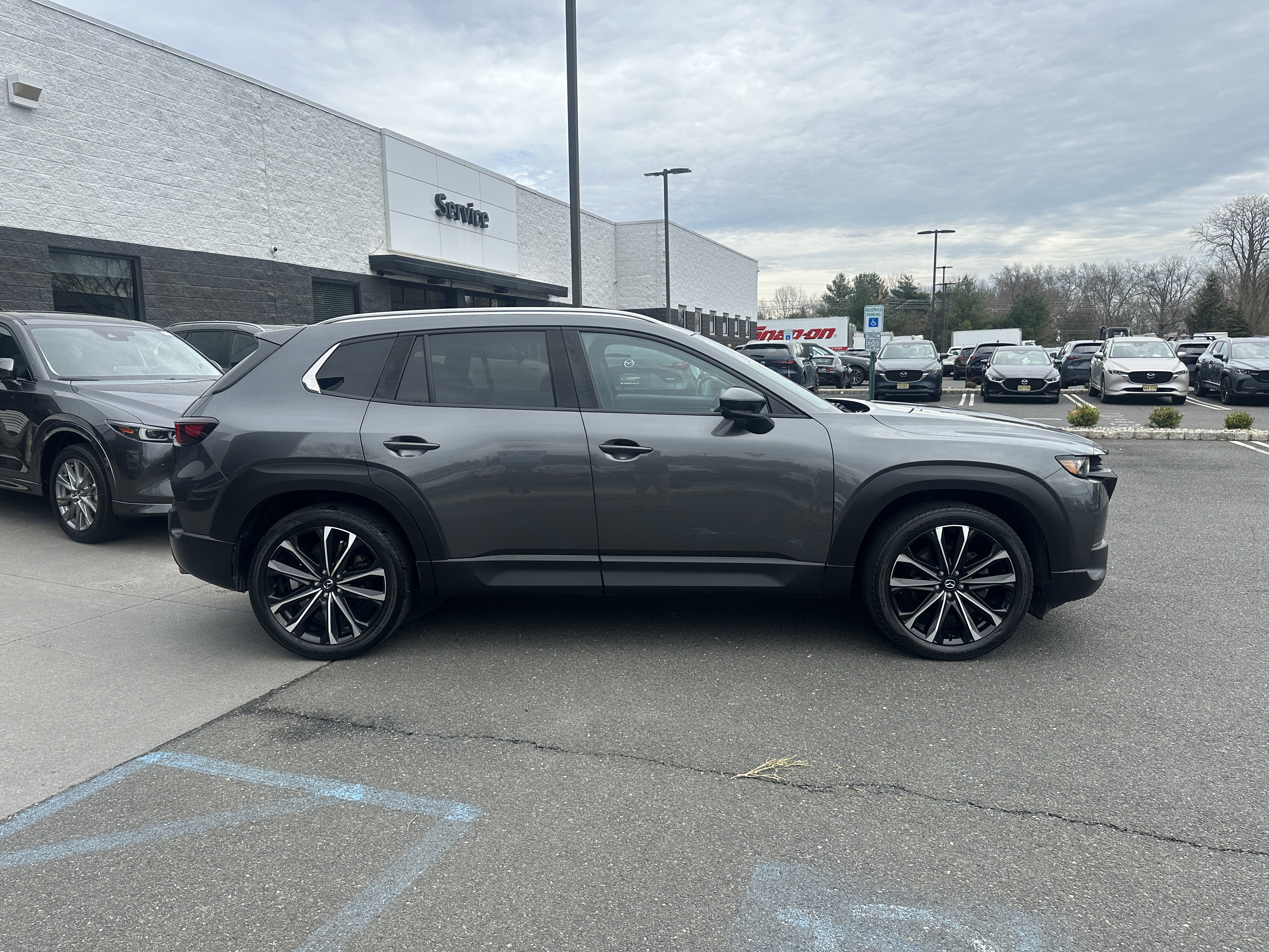 Used 2023 MAZDA CX-50 AWD 2.5 S w/ Premium Plus Pkg image 11