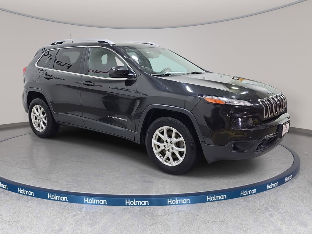 Used 2015 Jeep Cherokee Latitude AWD/4WD image 5
