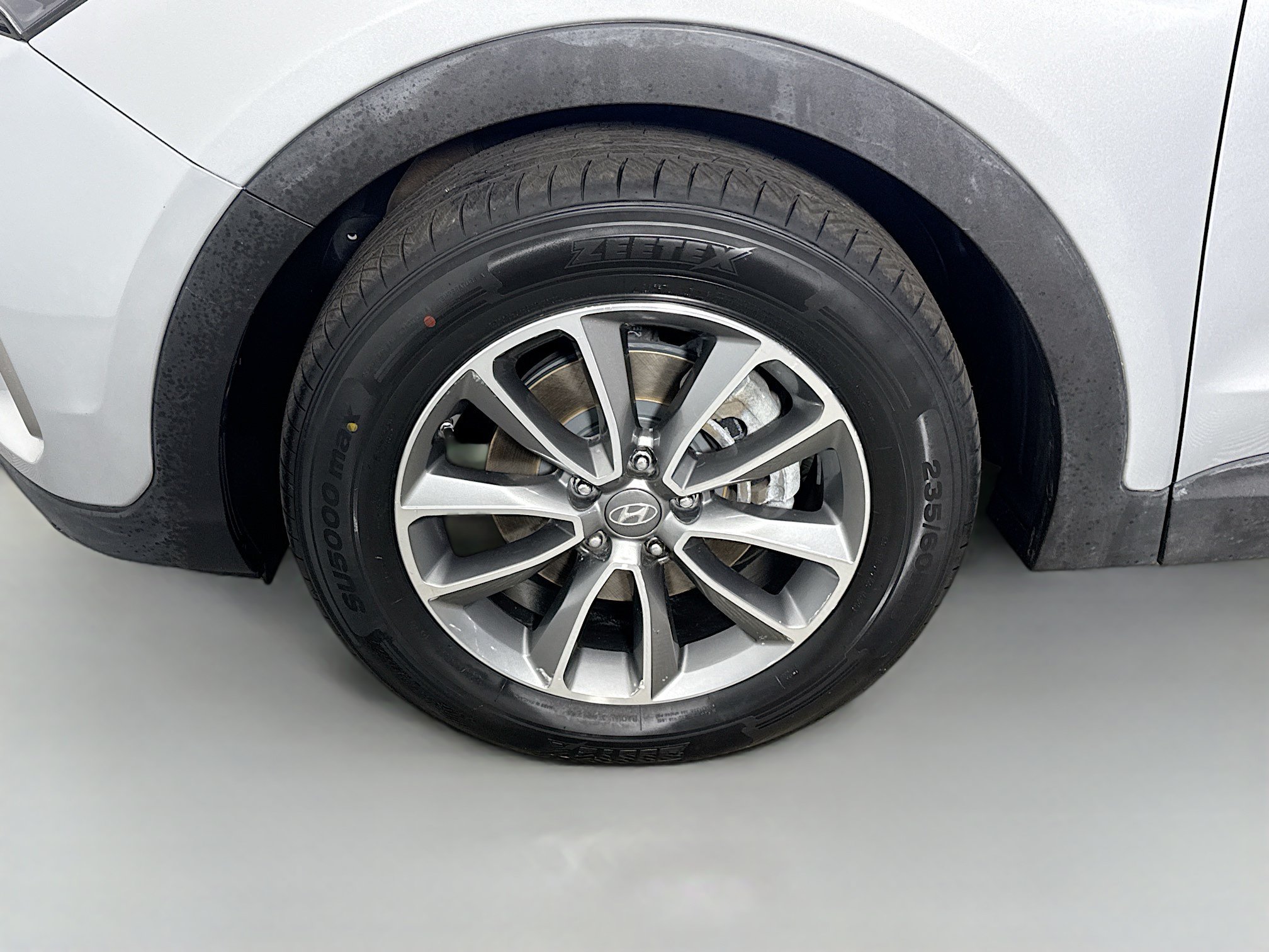 Used 2018 Hyundai Santa Fe SE FWD image 37
