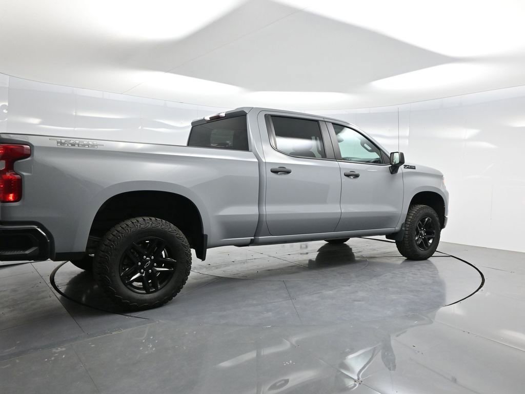 Used 2024 Chevrolet Silverado 1500 Custom Trail Boss w/ Dark Appearance Package image 51