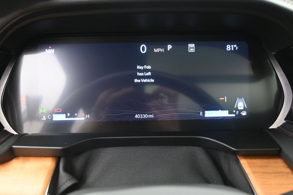 Used 2023 Jeep Grand Cherokee Summit AWD/4WD image 25