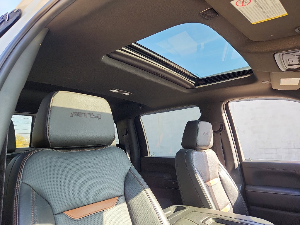Used 2022 GMC Sierra 2500 AT4 w/ AT4 Premium Plus Package image 13