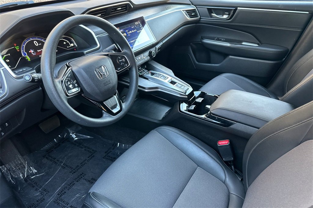 Certified 2021 Honda Clarity Plug-In Hybrid image 10