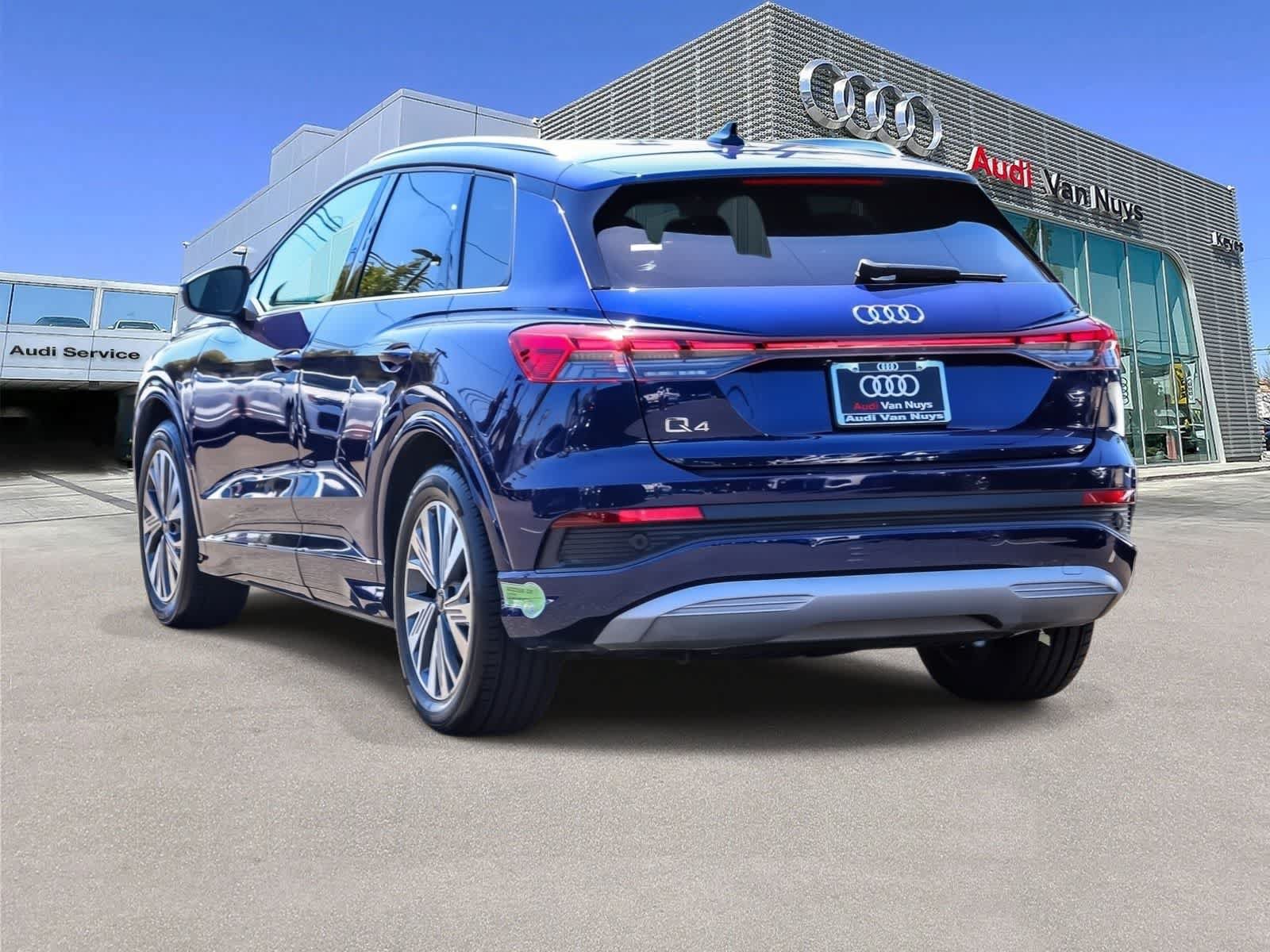 Used 2023 Audi Q4 e-tron Premium Plus w/ Premium Plus RWD image 2