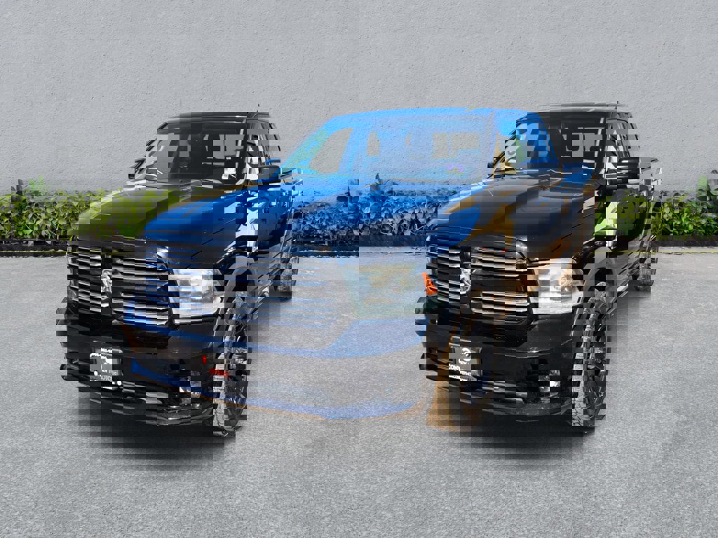 Used 2013 RAM 1500 Sport image 2