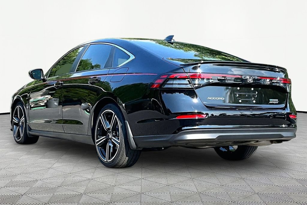 Certified 2025 Honda Accord Sport image 4