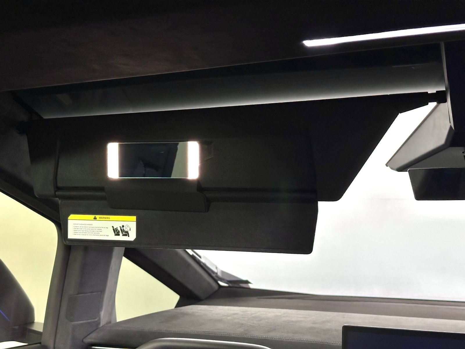 Used 2024 Tesla Cybertruck Cyberbeast AWD/4WD image 41
