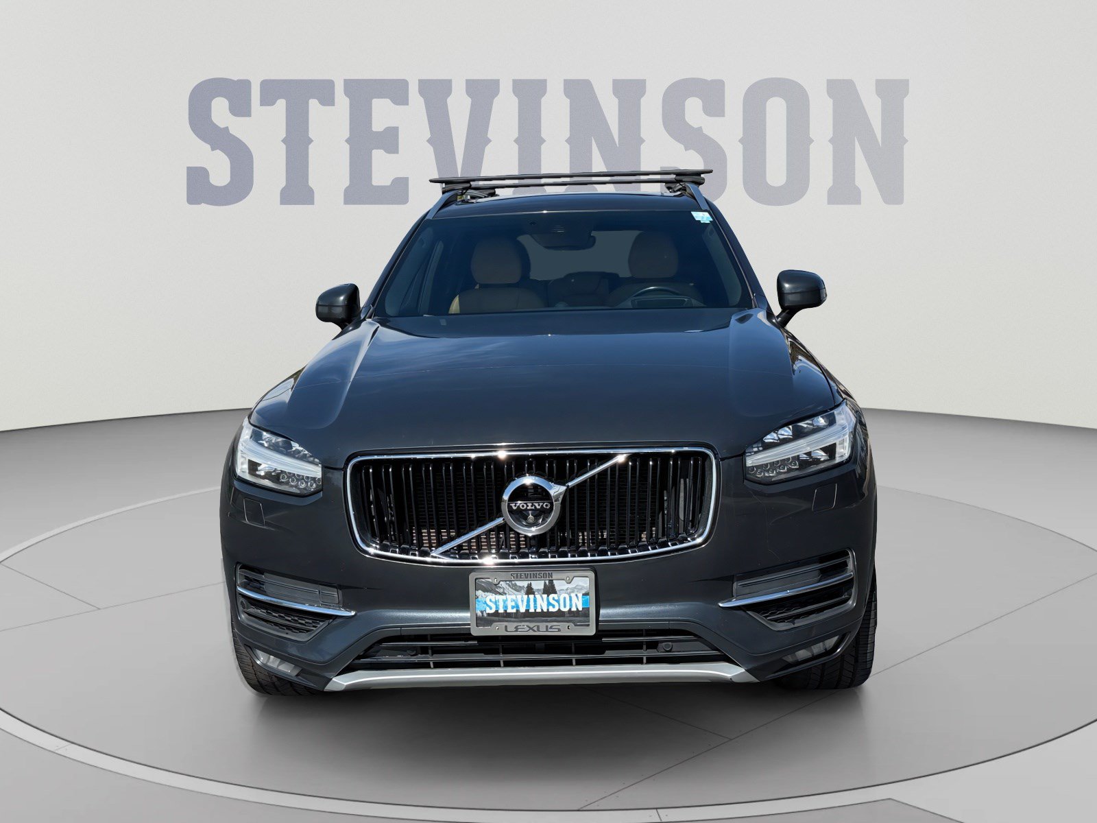 Used 2017 Volvo XC90 T6 Momentum w/ Vision Package AWD/4WD image 8