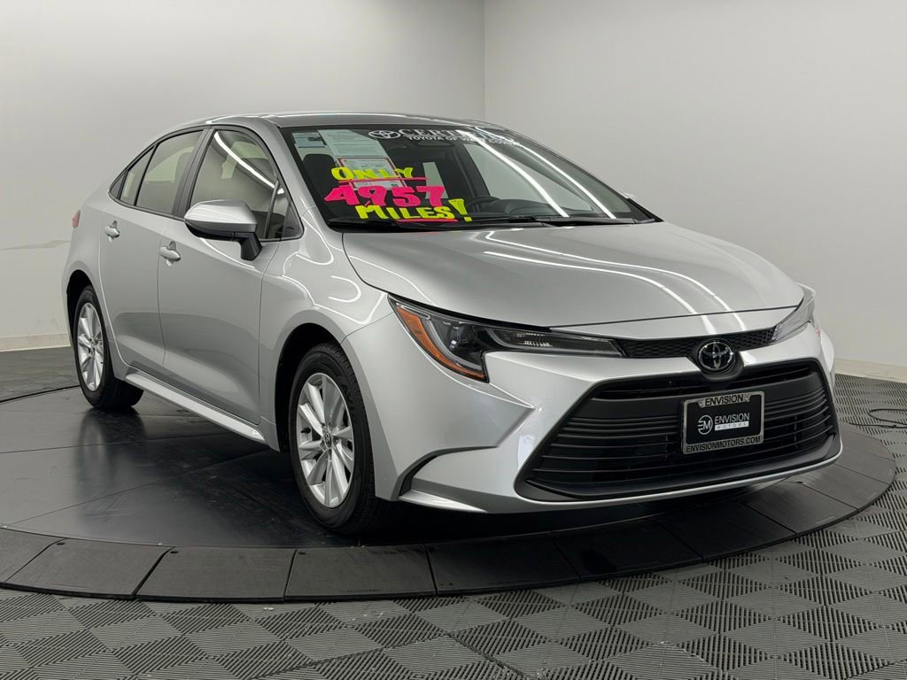 Certified 2026 Toyota Corolla LE w/ LE Premium Package FWD image 8