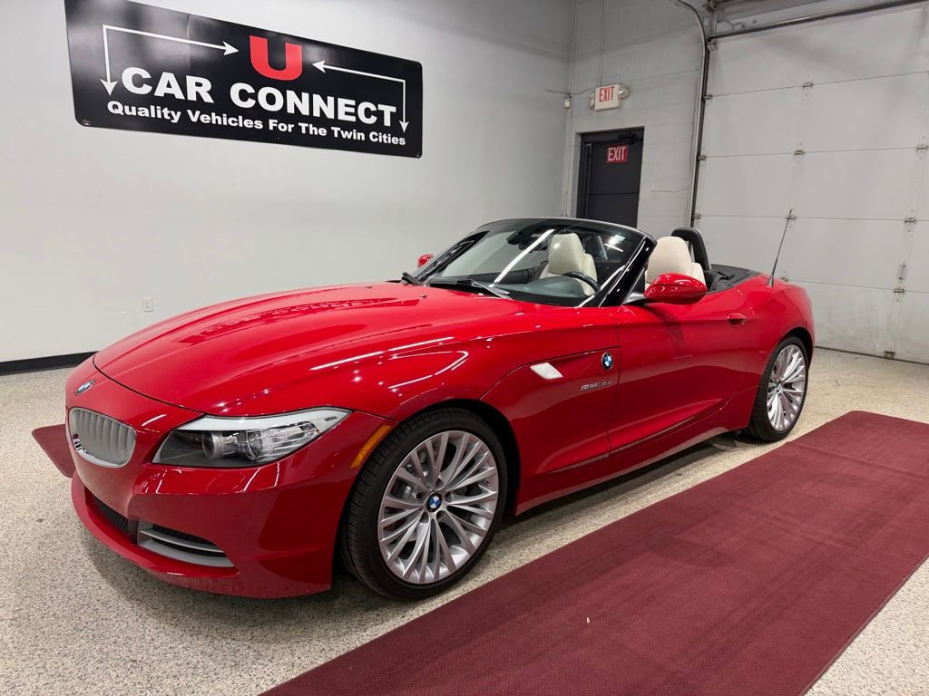 Used 2010 BMW Z4 sDrive35i image 2