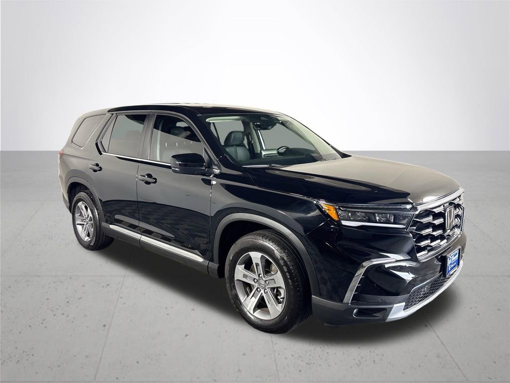 Certified 2025 Honda Pilot EX-L image 5