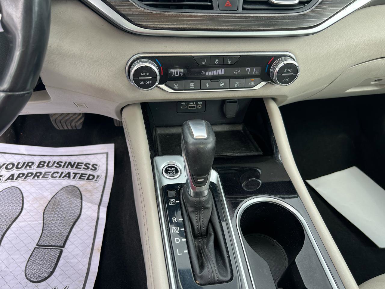 Used 2020 Nissan Altima 2.0 Platinum FWD image 22