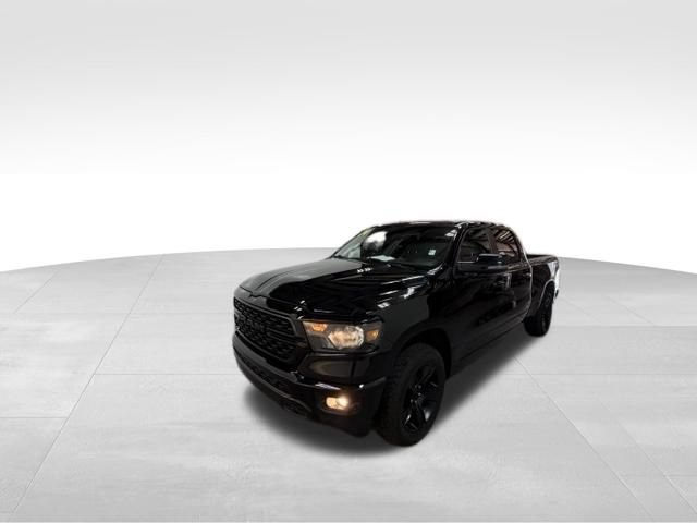 Used 2024 RAM 1500 Big Horn AWD/4WD image 2