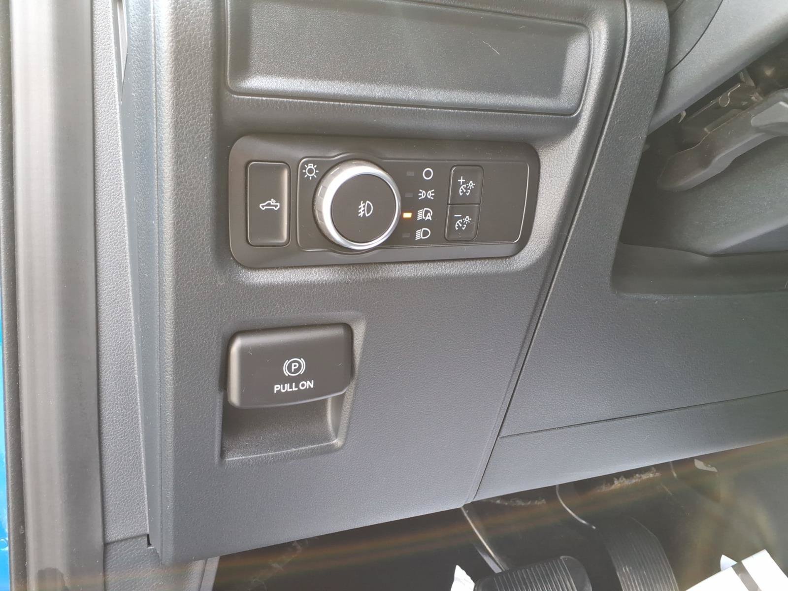 Used 2021 Ford F150 XL w/ STX Appearance Package AWD/4WD image 21