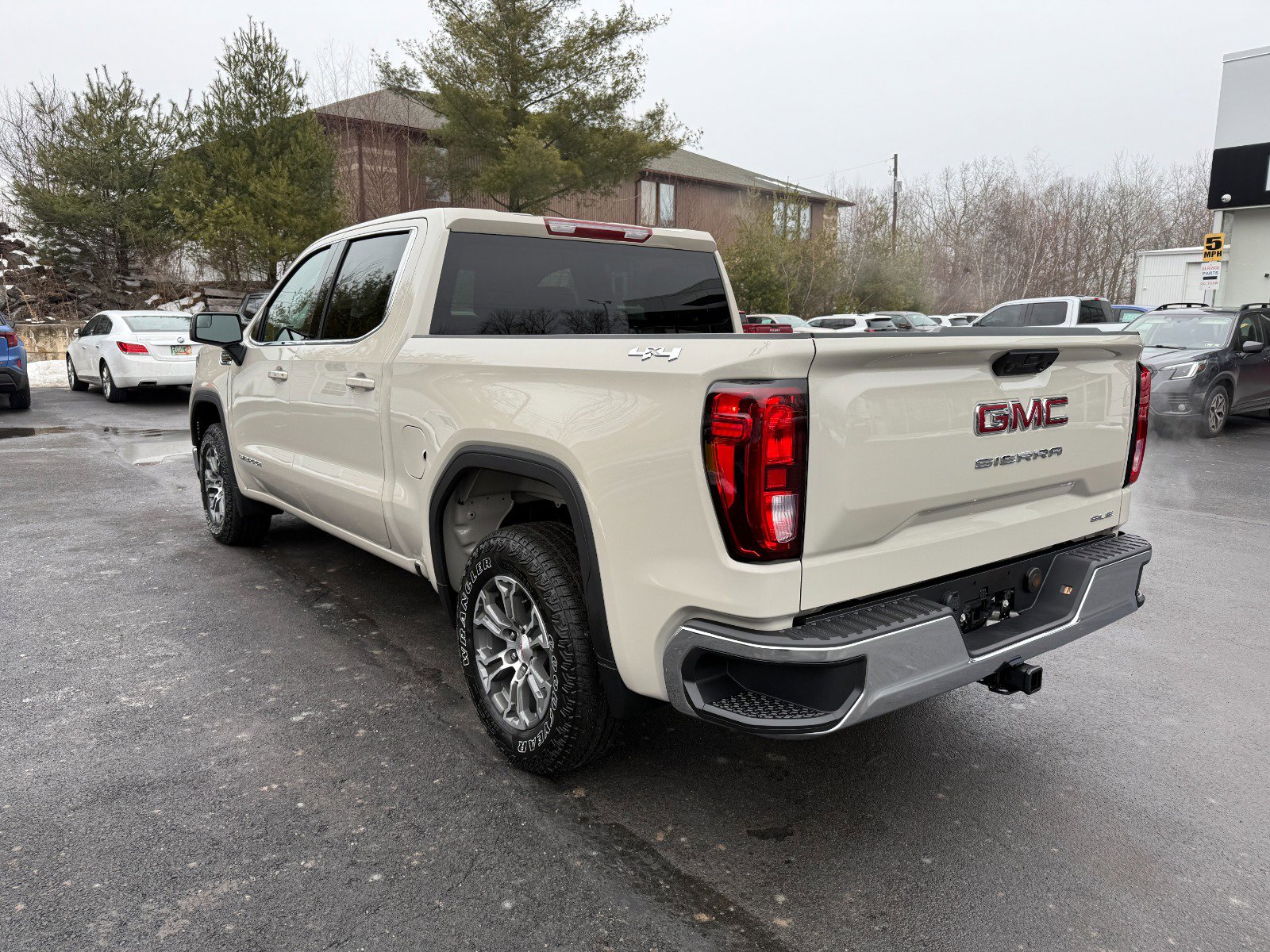 New 2026 GMC Sierra 1500 SLE w/ Max Trailering Package image 3