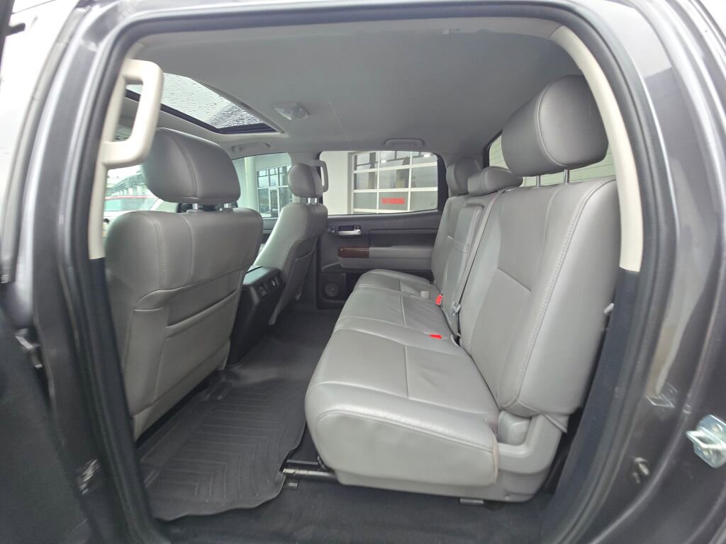 Used 2013 Toyota Tundra Platinum image 13