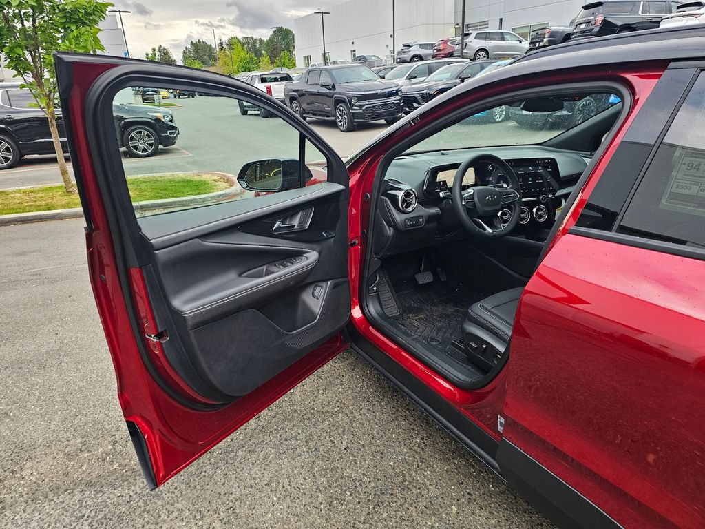 New 2026 Chevrolet Blazer EV LT AWD/4WD image 18