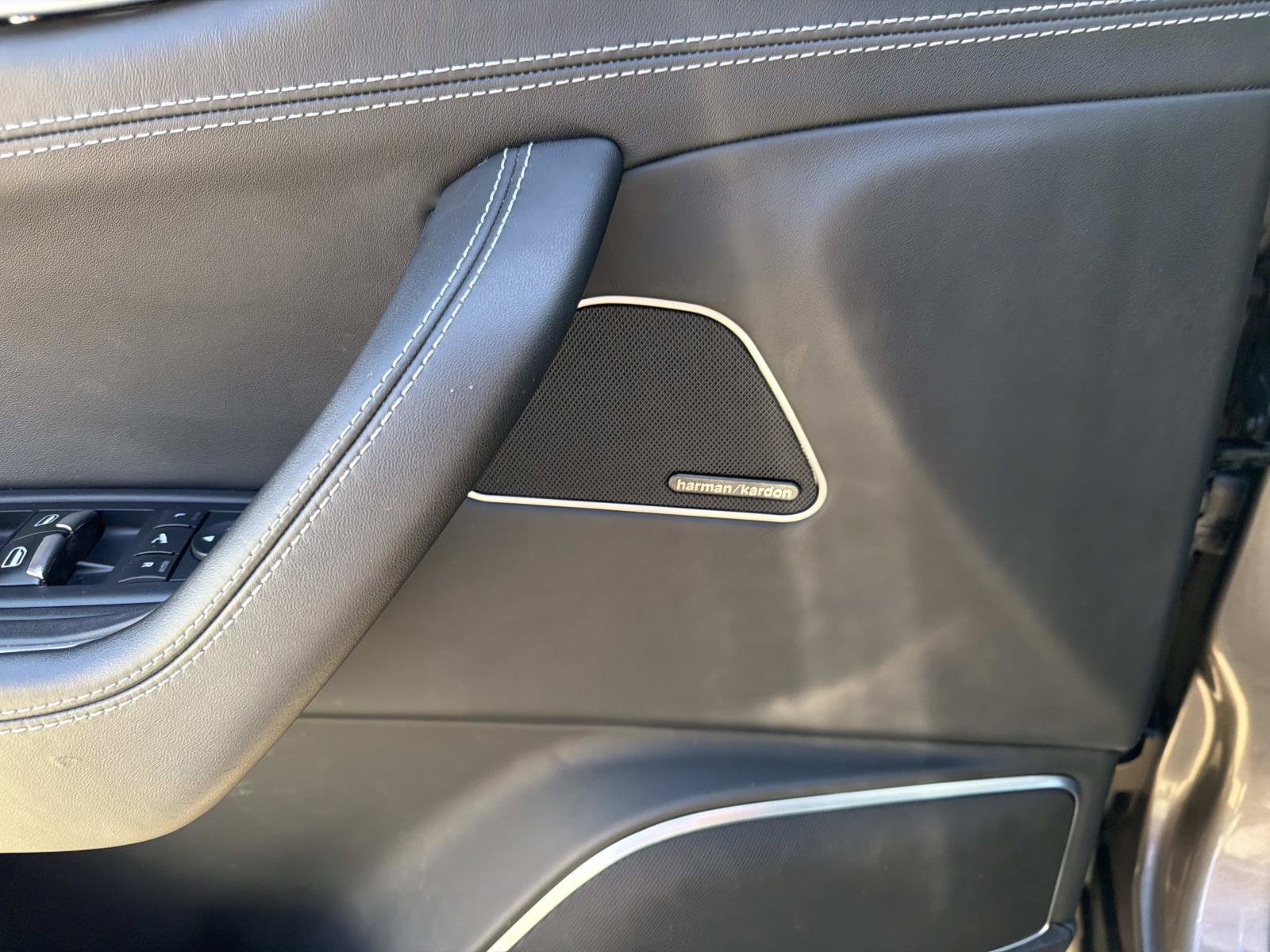 Used 2018 Maserati Levante GranSport AWD/4WD image 15