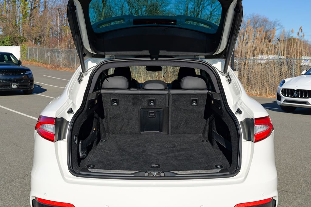 Used 2020 Maserati Levante GranSport image 60