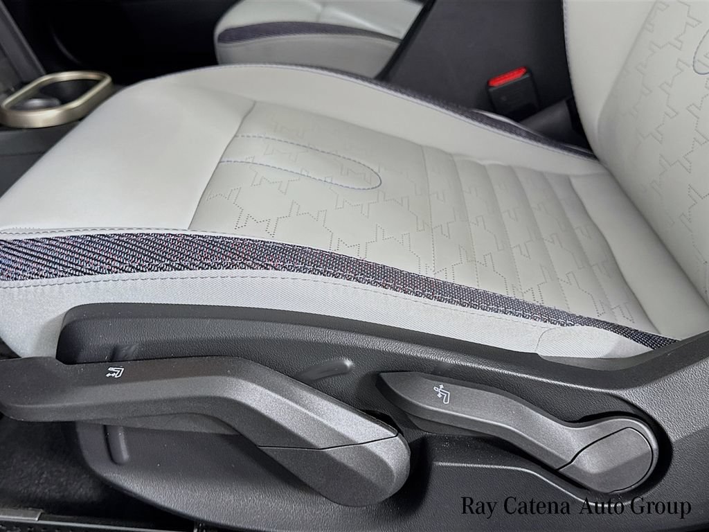 Certified 2026 MINI Cooper 2-Door Hardtop FWD image 17