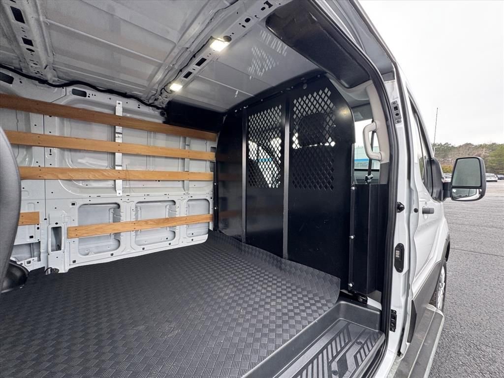 Used 2024 Ford Transit 250 Low Roof w/ Exterior Upgrade Package image 13