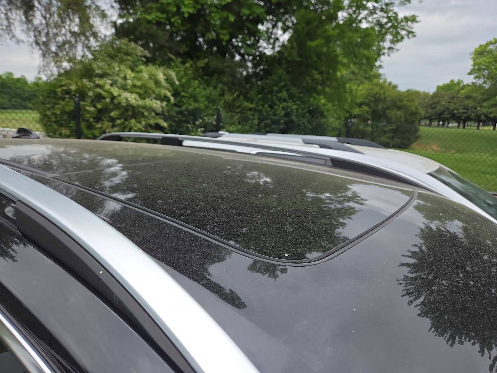 Used 2017 Volvo XC90 T6 Momentum w/ Vision Package AWD/4WD image 3