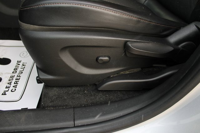 Used 2021 Chevrolet Trax LT image 25