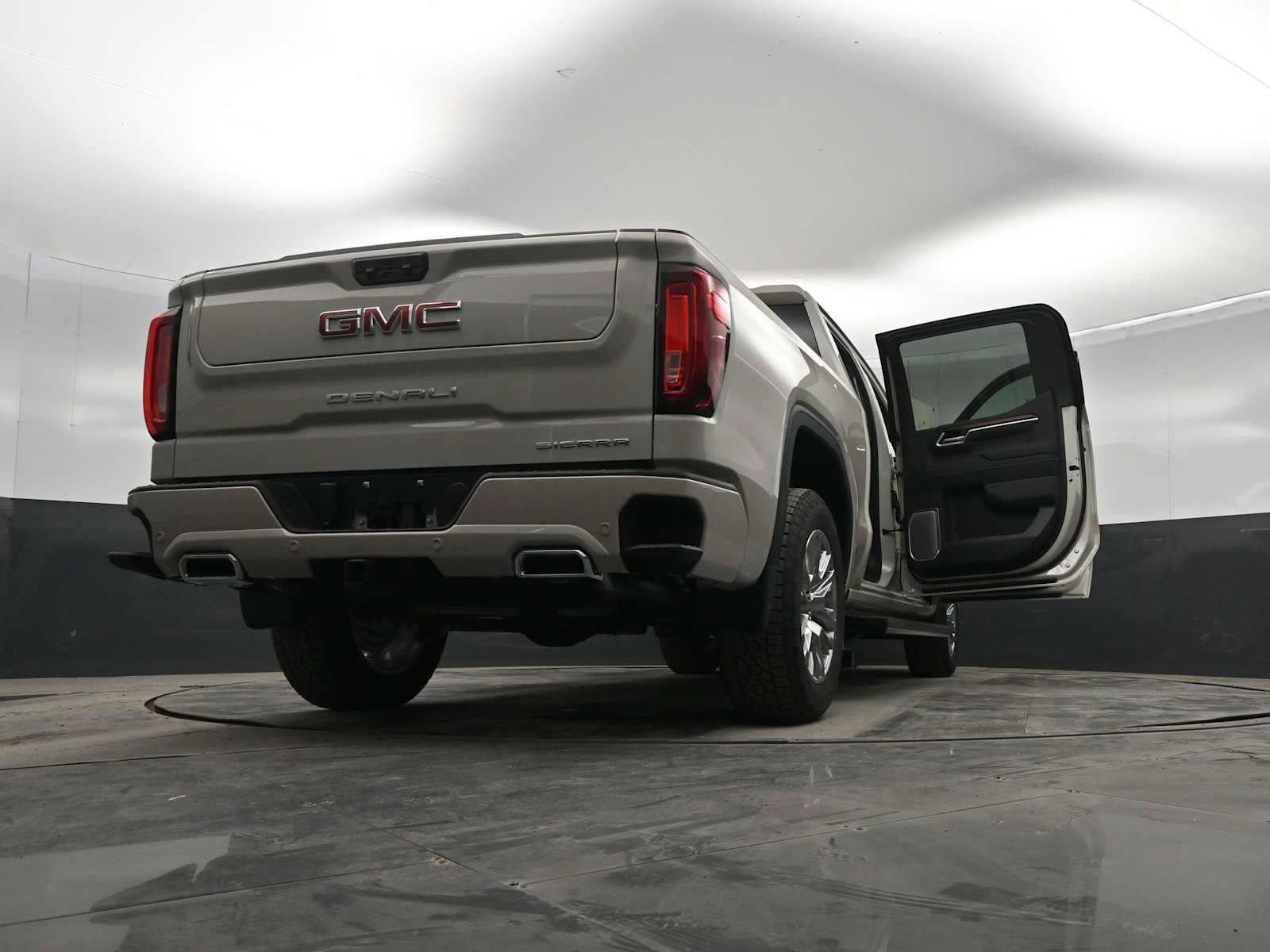 New 2026 GMC Sierra 1500 Denali w/ Technology Package image 46