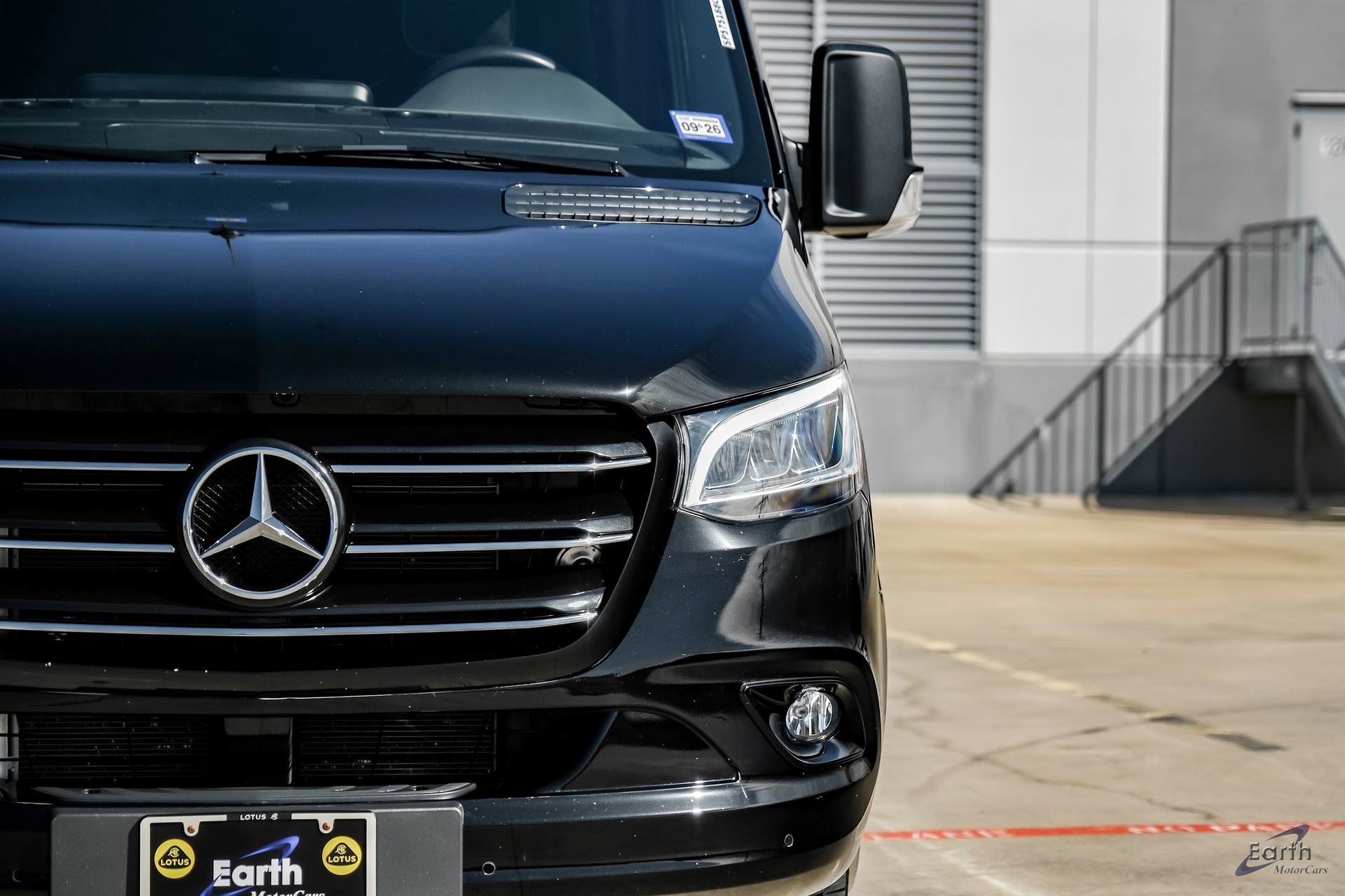 Used 2023 Mercedes-Benz Sprinter 3500 image 27